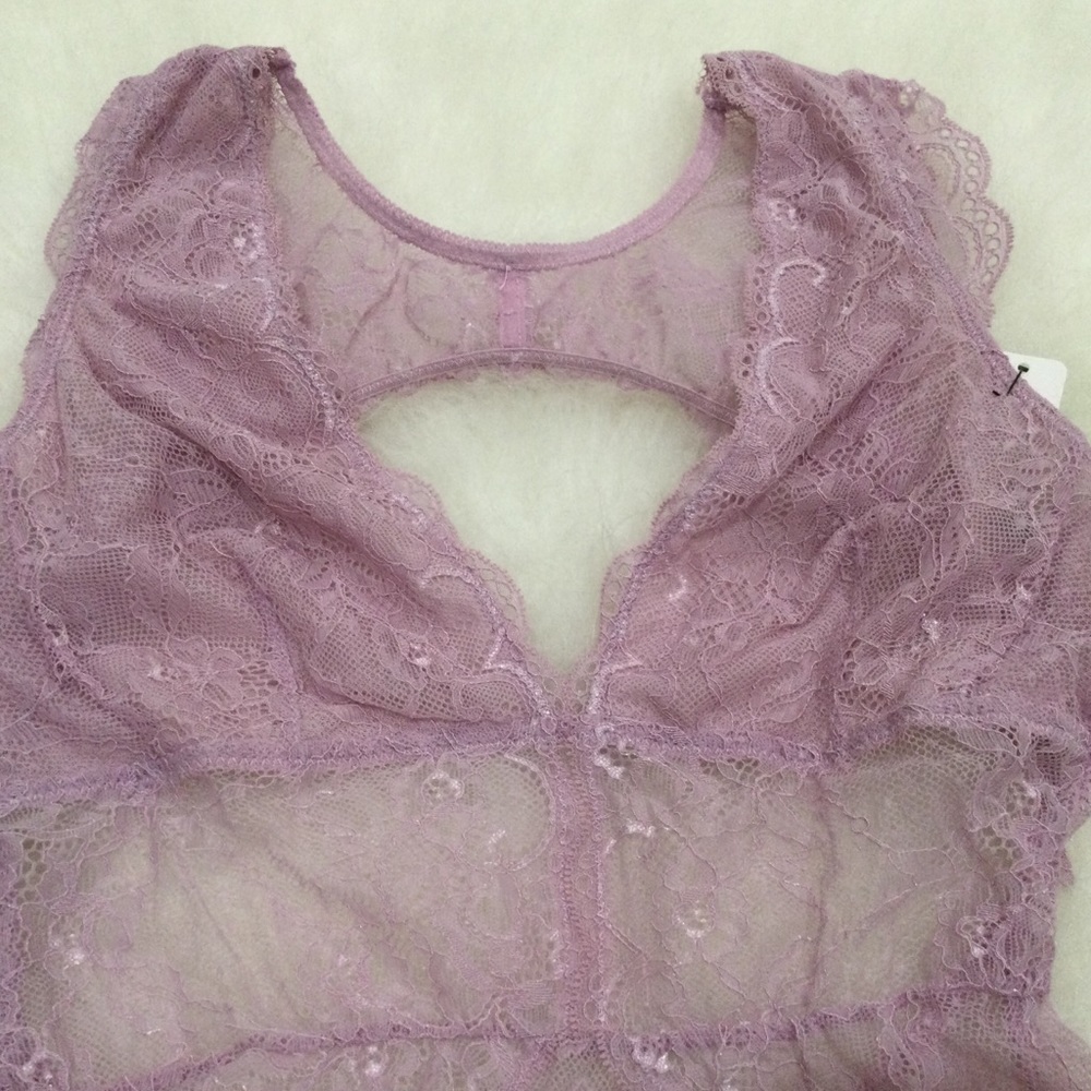 💝LOVE SALE💝SAM EDELMAN LACE CAPSLEEVE BODYSUIT - Picture 8 of 16